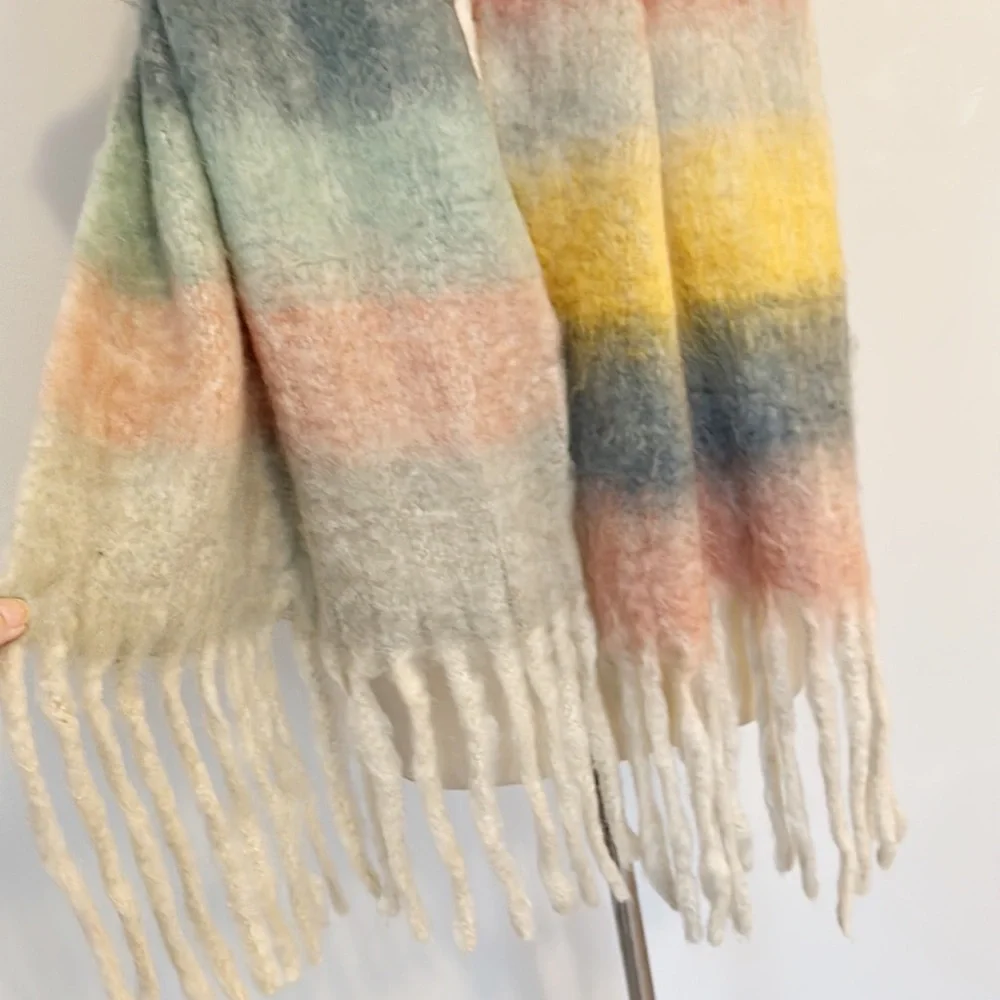 NEW Jessica Simpson Striped Rainbow Thick Wrap Neck Scarf Fringe Large Chunky